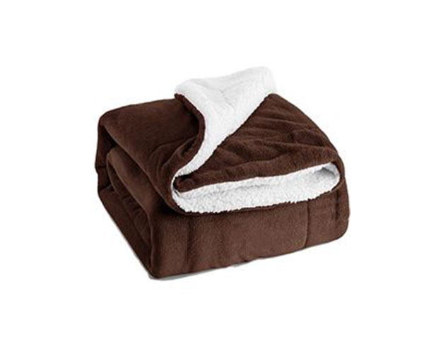 COBERTOR CAF�S CON BLANCO DE BORREGA