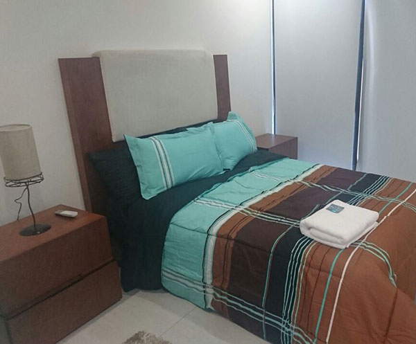 CAMA MATRIMONIAL CAF� NOGAL , CABECERA  CON 2 BUROS