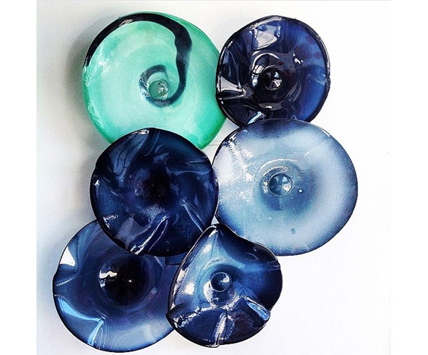 PLATOS DE ADORNO VARIEDAD TONOS  AZUL